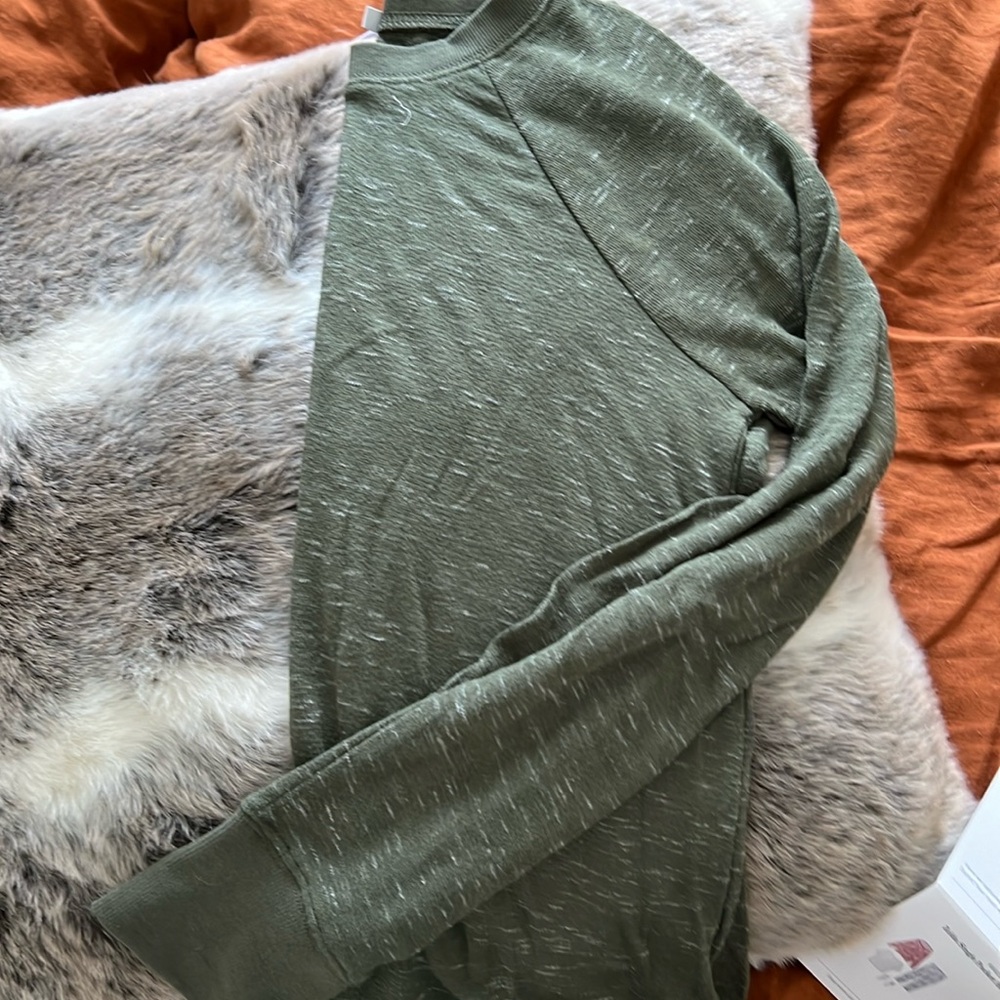 Small, Green Tunic Knit Top